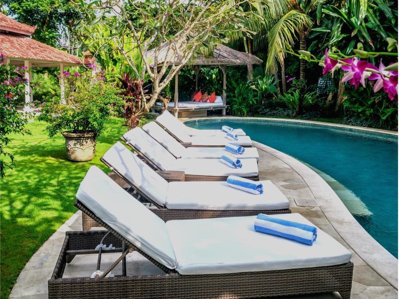 Villa Sipo Seminyak  Luaran gambar